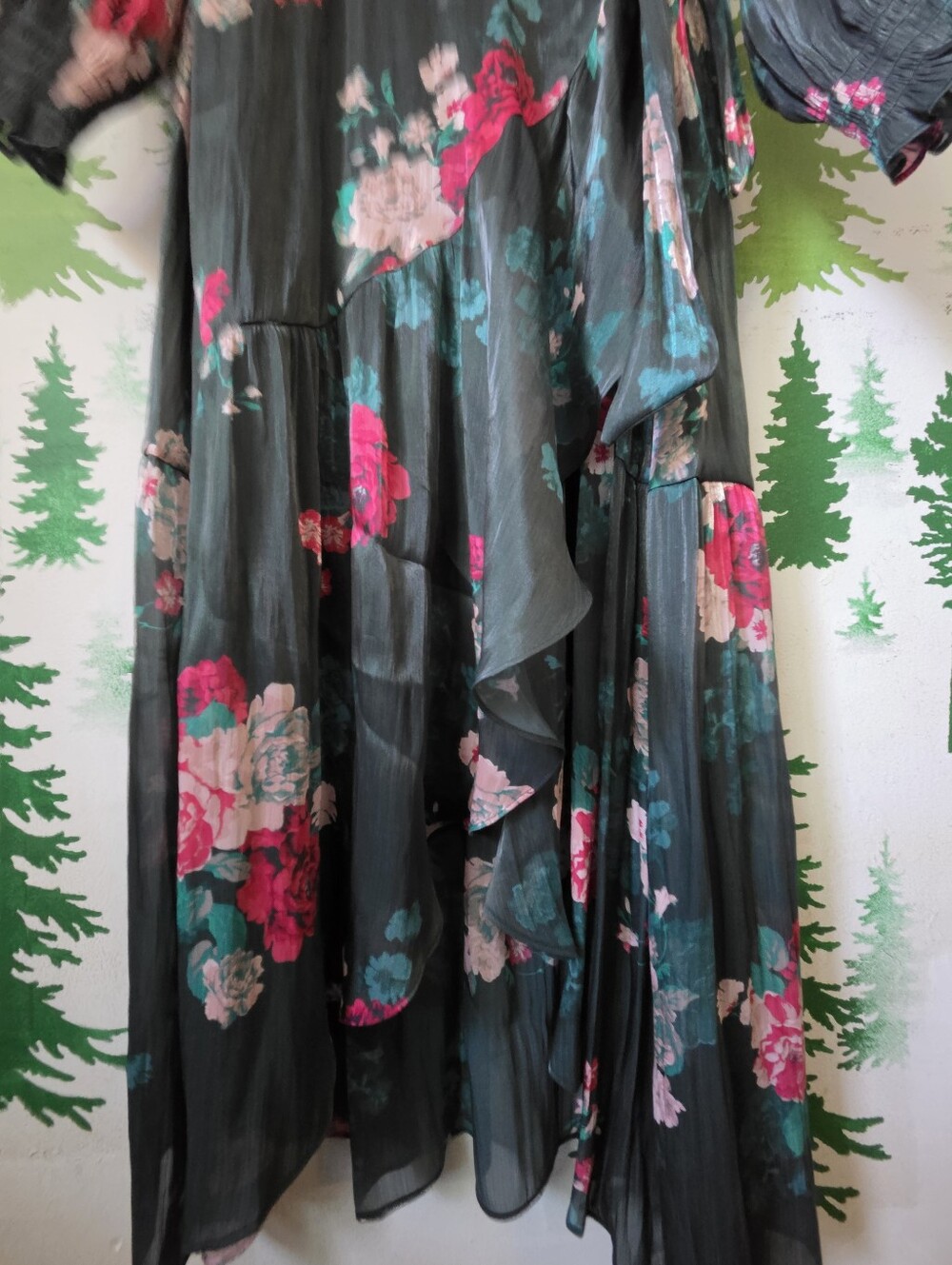 LC Lauren Conrad Floral Wrap Maxi Dress - Picture 5 of 9
